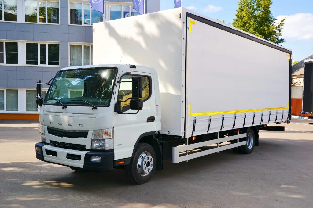 Купить грузовик митсубиси. Бортовая платформа Fuso Canter fe850. Fuso Fuso Canter 15 паллет. Mitsubishi Fuso Canter 5т. Mitsubishi Fuso Canter тент.