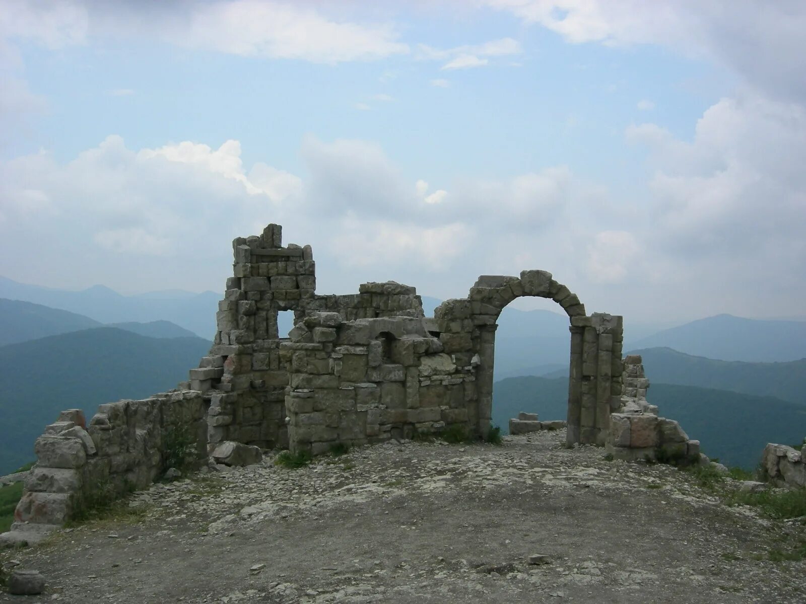 перевал грозовые ворота где находится