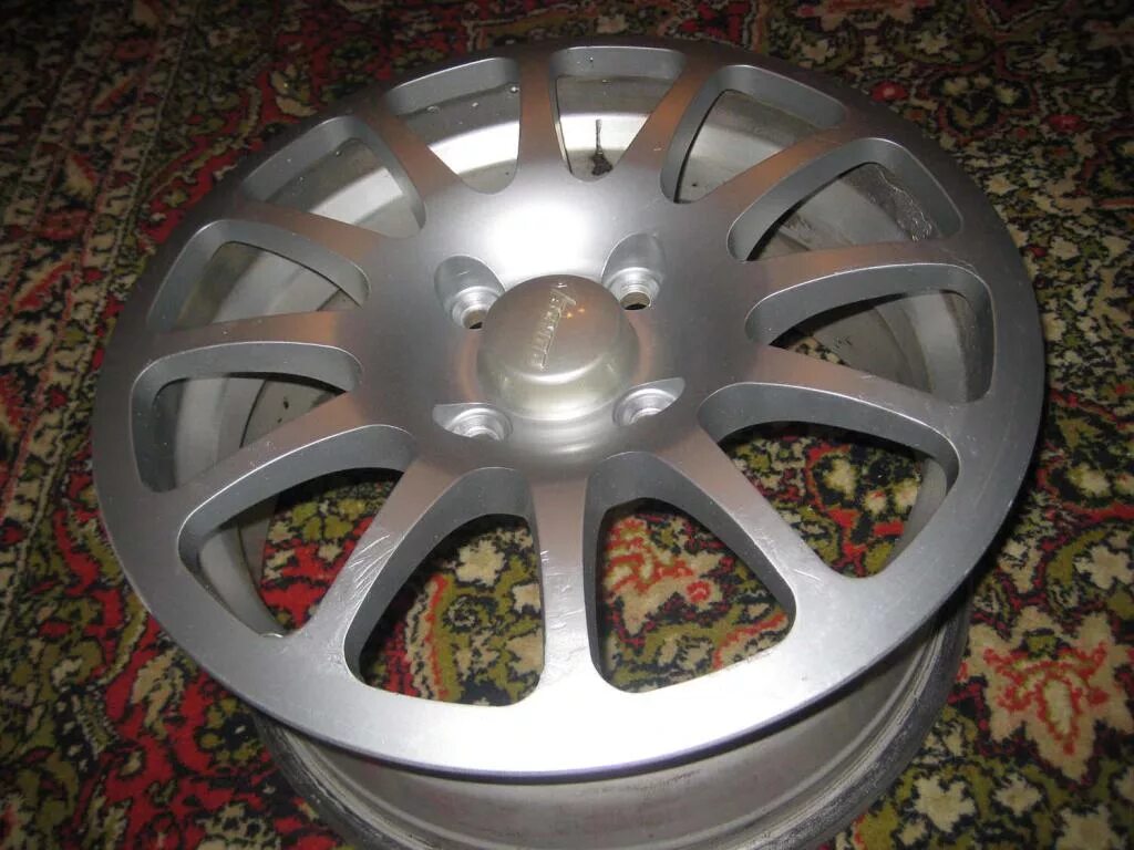 Комплект дисков r15. Комплект дисков r15