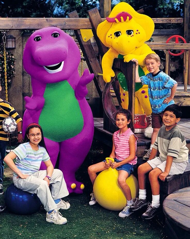 Барни и друзья. Деми Ловато Барни и друзья. Selena Gomez Барни и френд. Детская передача Барни и его друзья.