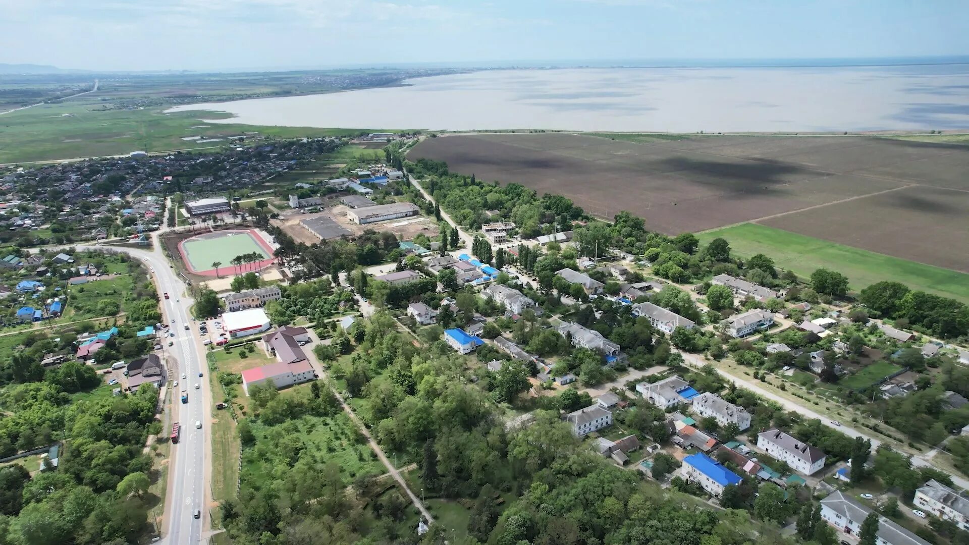 Краснодарский край анапский район юровка. Поселок виноградный Краснодарский край. Поселок виноградный Анапа. Парк поселок виноградный Анапский. Анапа село Юровка.