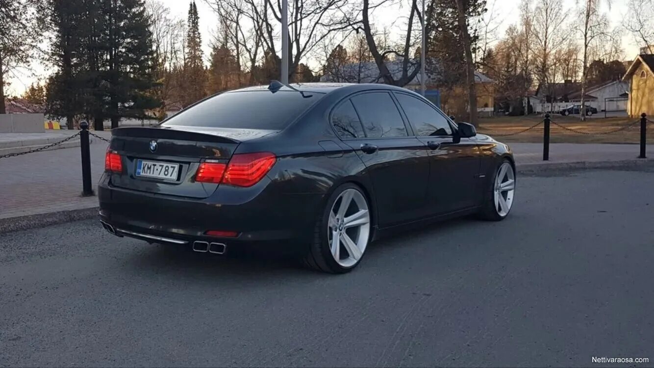 02 r f