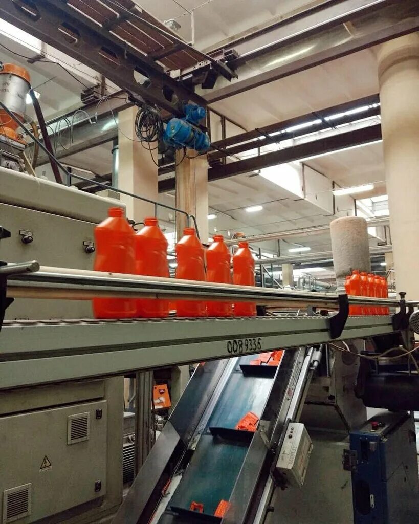 фабрика завод внутри. комбинат бытовых предприятий. комбинат бытовых предприятий. завод бытовой химии. завод внутри.