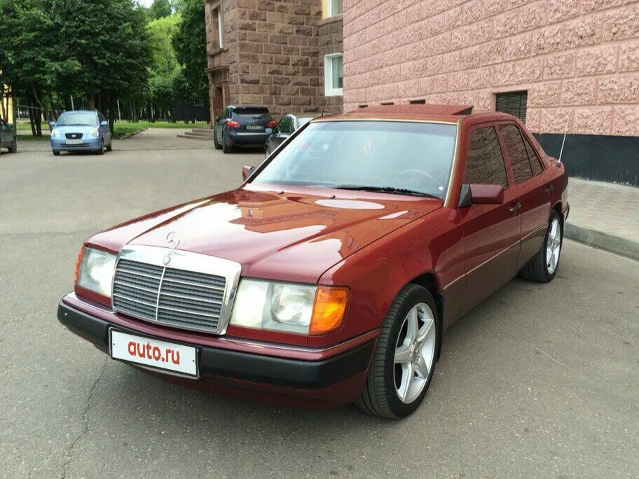 Mercedes 1992. Мерседес Бенц 124 1992. Mercedes-Benz w124, 1992. W124 1993. Mercedes w124 1992.