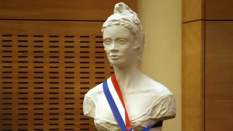 Become french