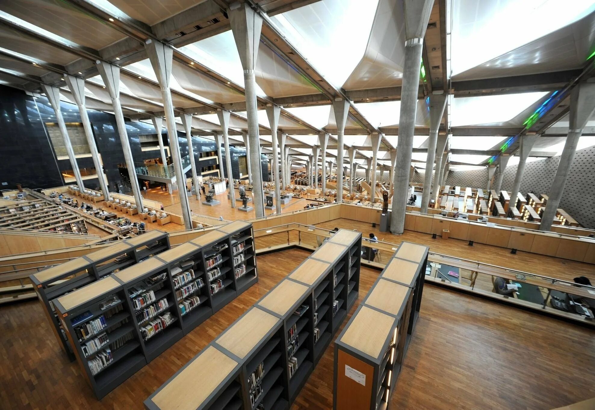 Александрийская библиотека находилась. Bibliotheca Alexandrina. Библиотека в Александрии Снохетта.