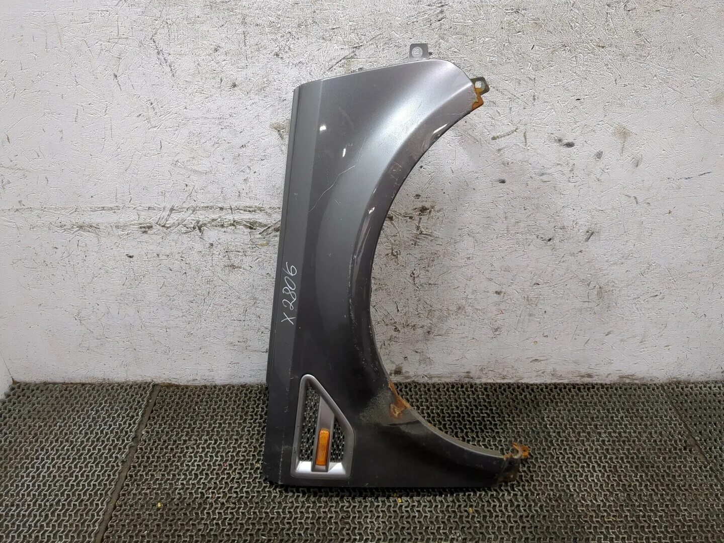 Stdtu30641. Крыло ленд ровер. Крыло ленд ровер. Крыло ленд ровер. Крыло land rover.