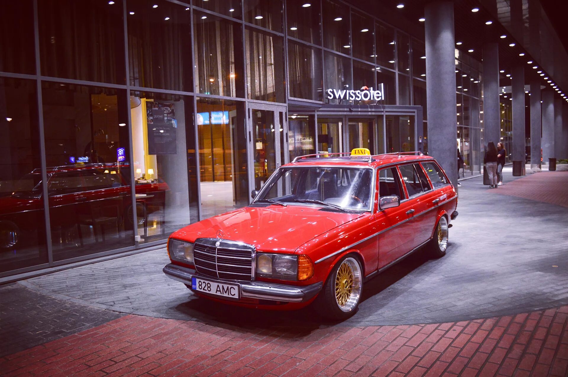 Mercedes-benz w123, 1977. Mercedes-benz w123. Mb w123 75. W123 mercedes универсал. Repko123 stories.