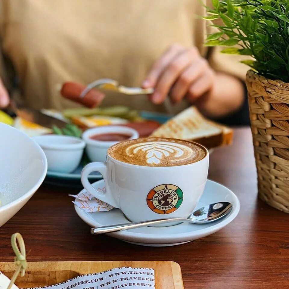 S coffee смоленск меню. Кофейни смоленск. Кофейня traveler's coffee. Memfy's coffee меню. Бабочка на капучино.