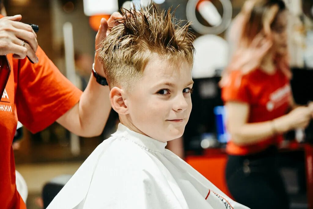 Раздевалка кунцево плаза. Проект раздевалка будущего. Раздевалки в крокус фитнес лужники. Барбершоп раздевалка савеловская. Барбершоп раздевалка водный стадион.