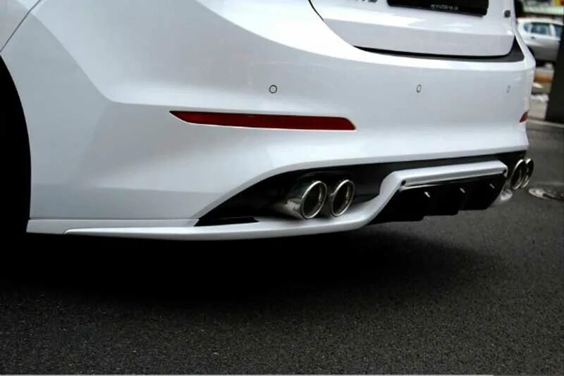 Диффузор элантра. Rear diffuser hyundai elantra 2017. диффузор элантра 5. задний диффузор хендай элантра. диффузор на задний бампер hyundai elantra ad.
