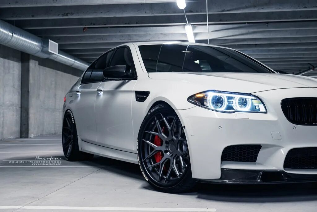 BMW m5 f10. BMW m5 f10 White Tuning. BMW m5 f10 белая. BMW m5 f10 Tuning. М5 19