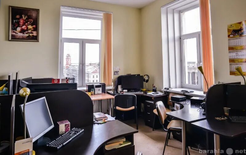 Современные офисы в санкт-петербурге. Офис легко в центре петербурга. Ceo rooms москва сити. Свободных офисных помещений. Офис в центре спб.