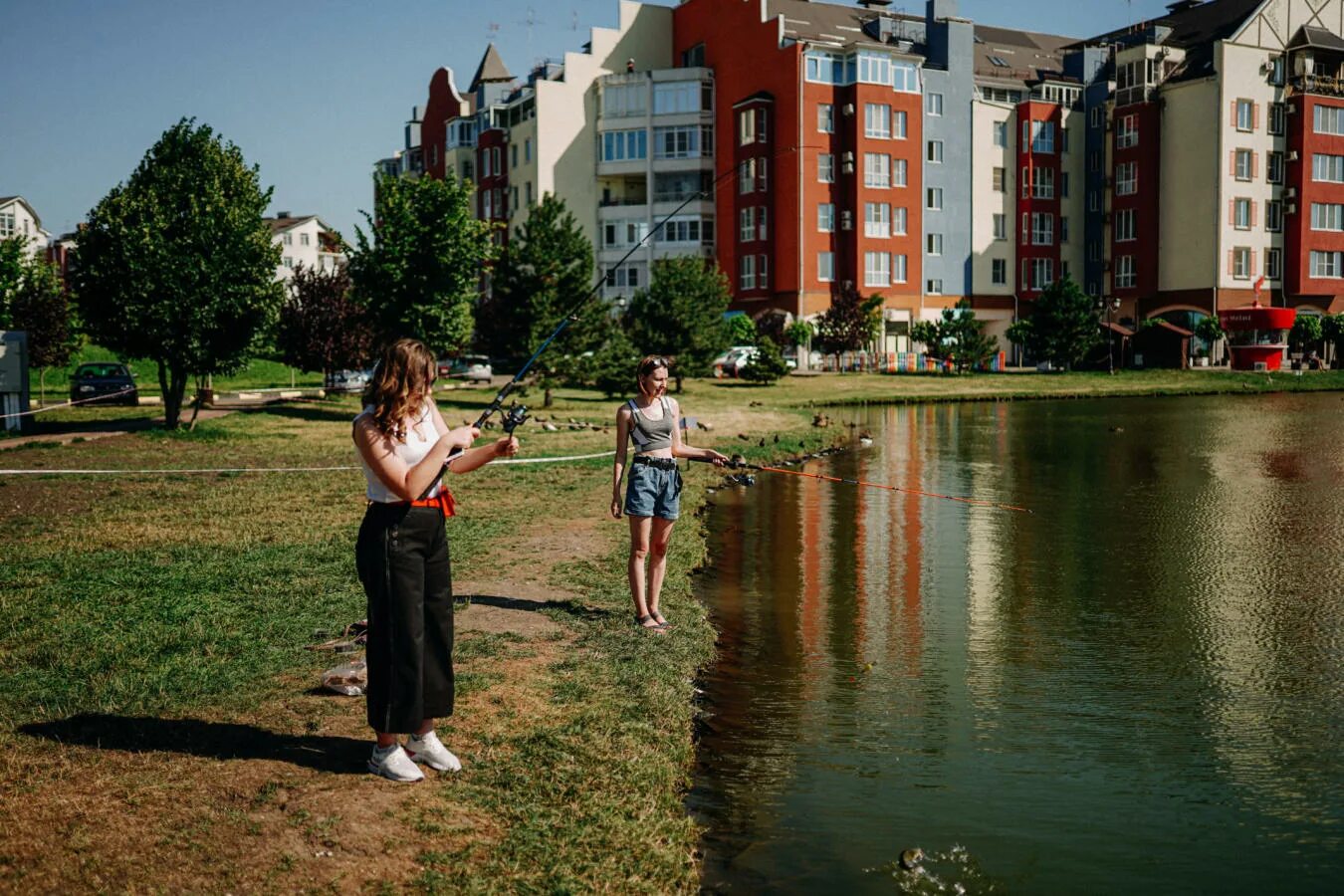Краснодар новая деревня. Немецкая деревня краснодар. немецкая деревня краснодар 2025. кая деревня краснодар. немецкая деревня краснодар ночью.