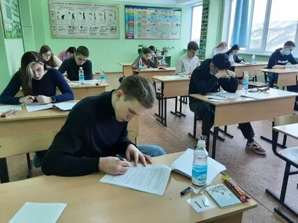 В олимпиаде по истории принимало участие 60
