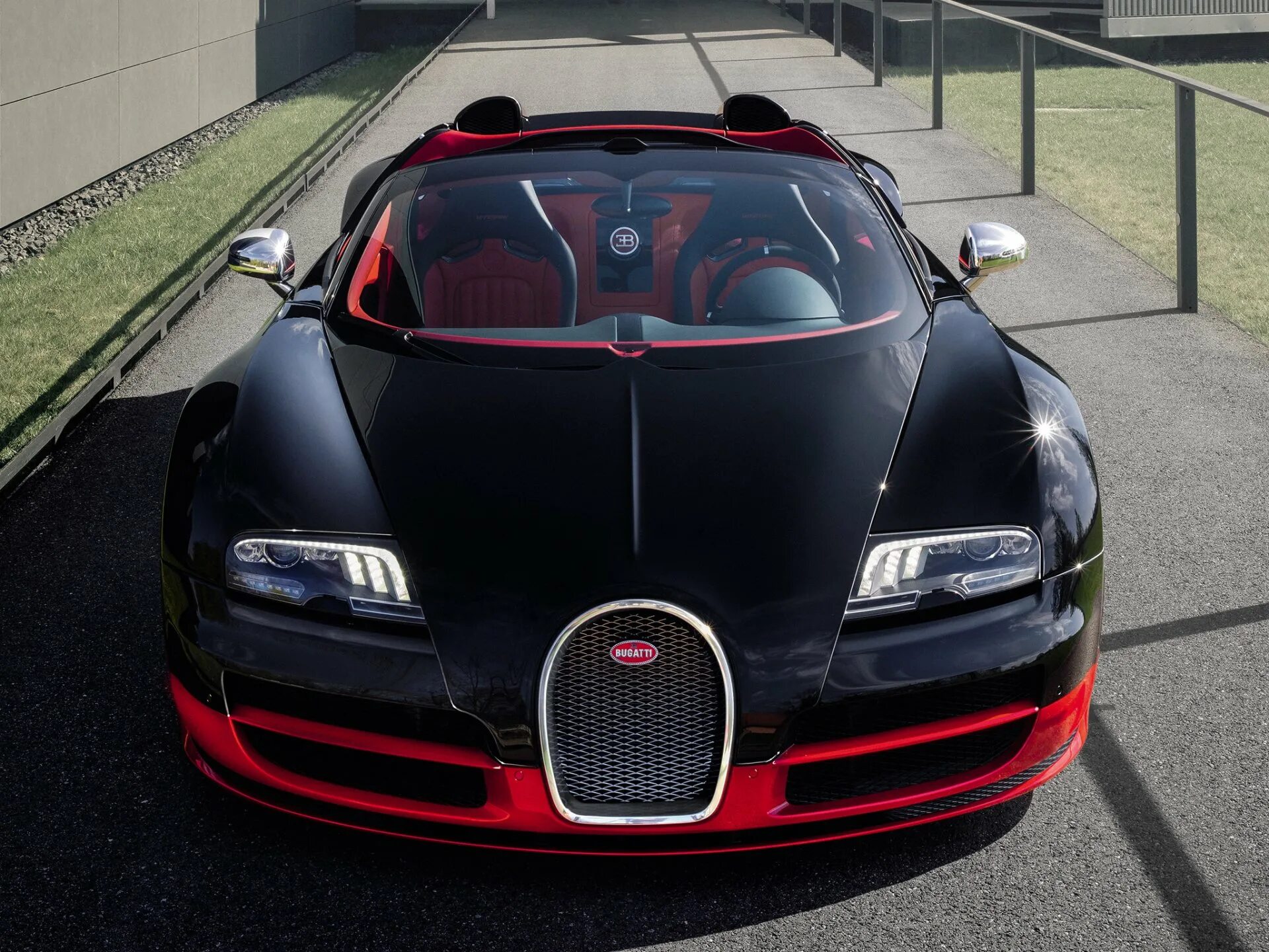 Покажи картинку машины. Bugatti Veyron 16.4 Grand Sport Vitesse. Bugatti Veyron Grand Sport Vitesse 2012. Bugatti Veyron Grand Sport Vitesse. Bugatti Veyron 16.4 super Sport Vitesse.