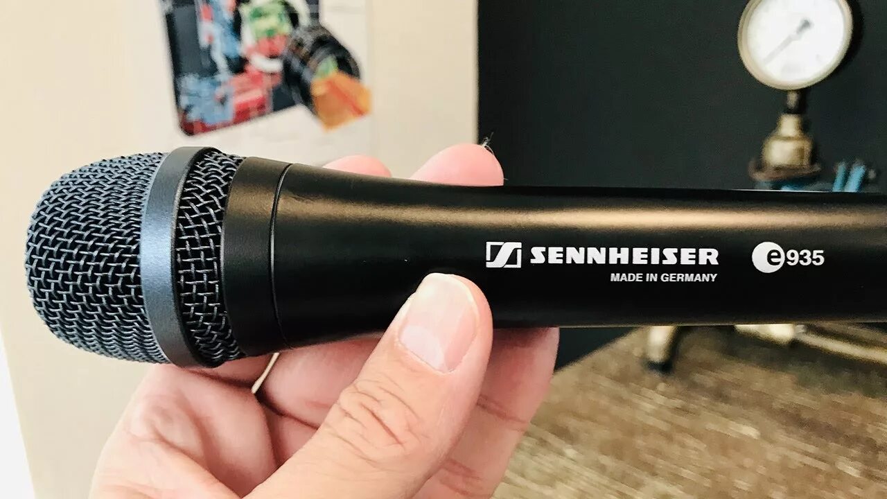 Evolution микрофон. Sennheiser e 935. sennheiser e-935 радио. микрофон sennheiser e855 made in germany. микрофон для саксофона синхайзер.