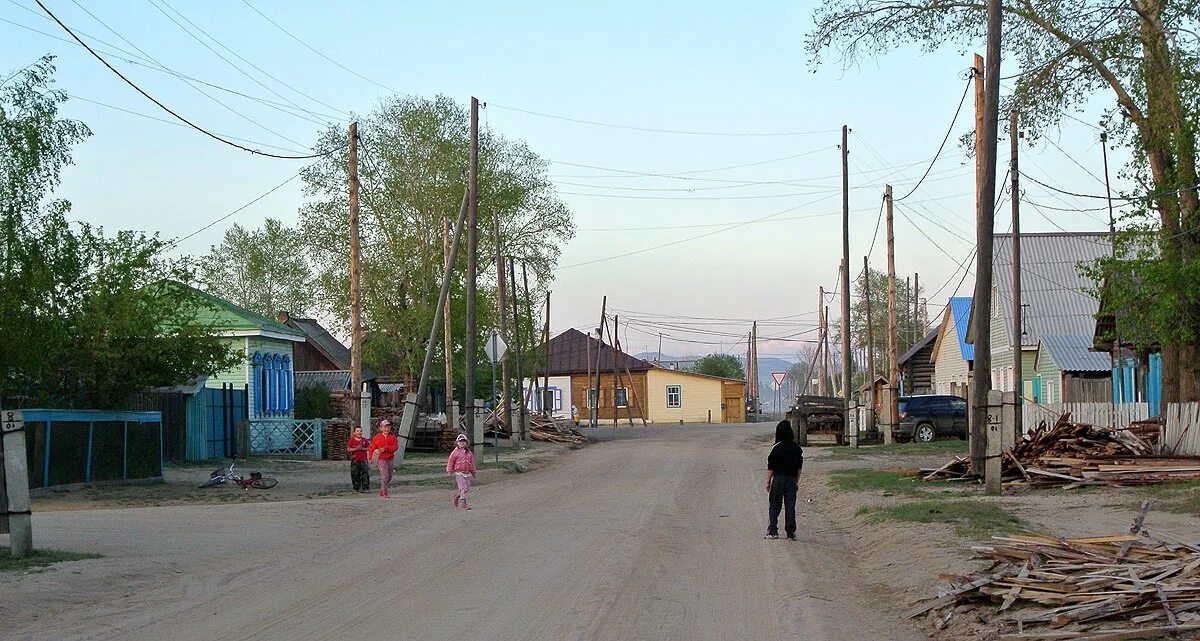 Поселок Усть Баргузин. Поселок Усть Баргузин Байкал. Баргузин поселок в Бурятии. Байкал поселок Баргузин.