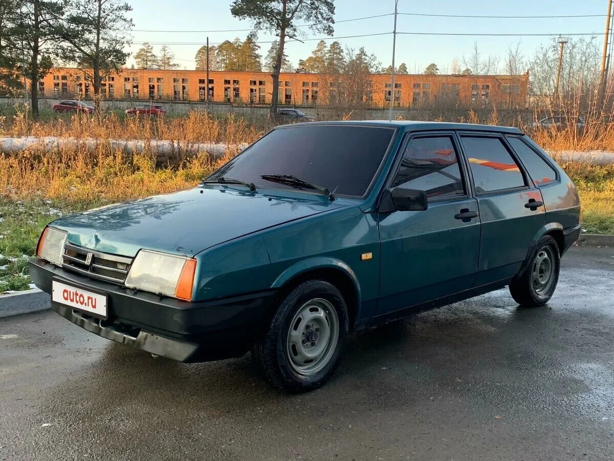 Ваз 2109 годы выпуска. Ваз 21093. Ваз 2109 хэтчбек. Ваз 2109 год. Ваз 2109 1987 года.