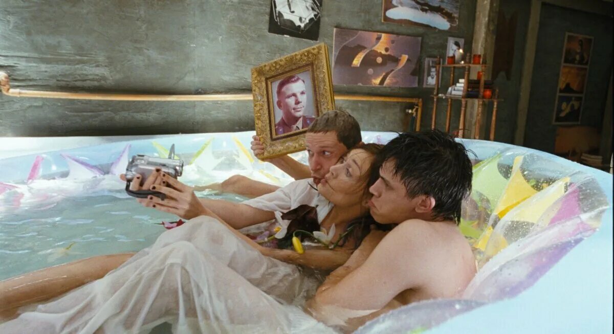 Закрытые пространства сюжет. Закрытые пространства сюжет. Закрытые пространства сюжет. Закрытые пространства сюжет. Закрытые пространства сюжет.