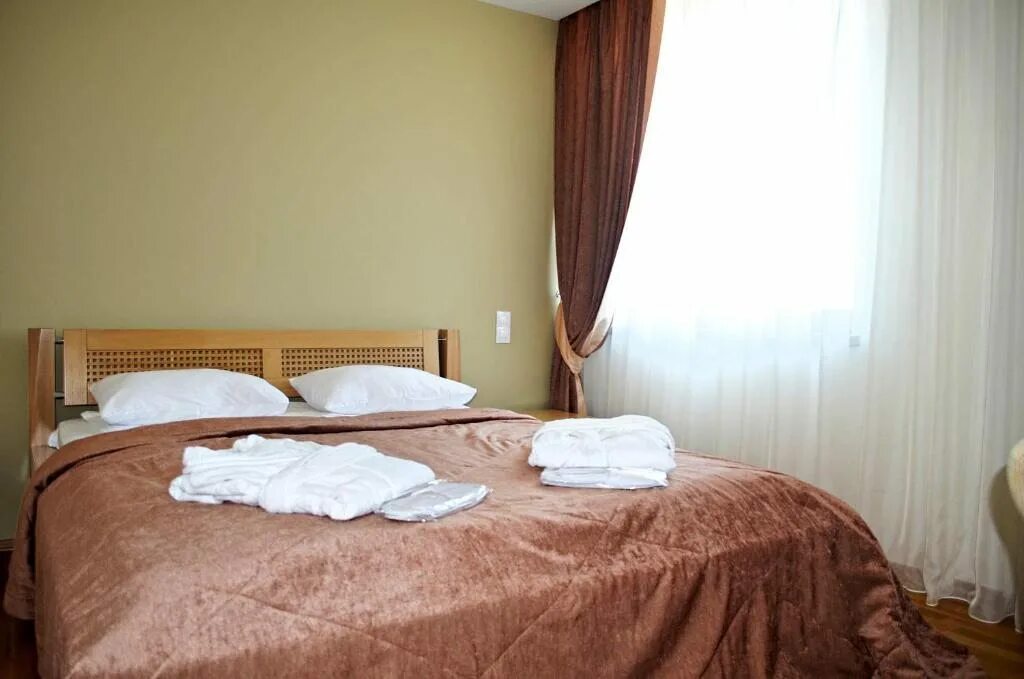 Отель diana palace сочи. Diana palace адлер. Diana palace адлер. Diana palace hotel. Diana palace адлер.