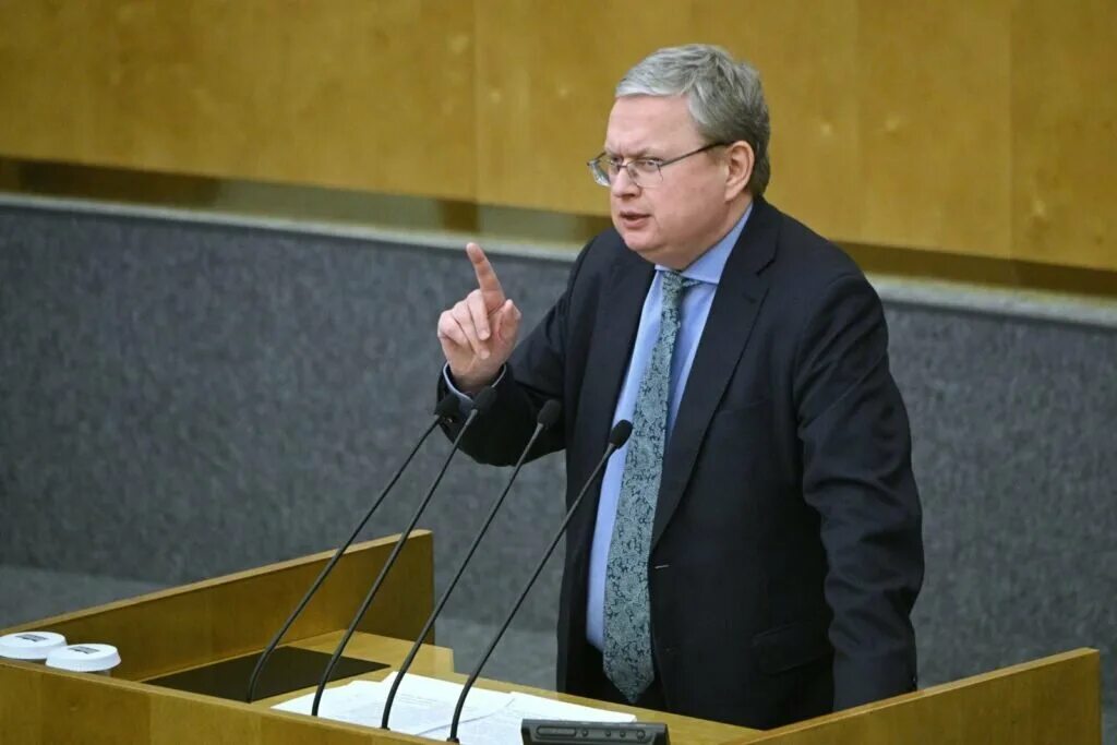 Депутат делягин сообщил. Делягин депутат госдумы. делягин госдума.