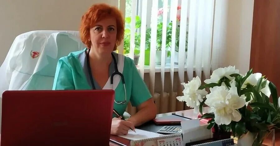 Образование у главврача. Как выглядят больниц в казахстане. Главный врач инфекционной больницы. Одинцовская инфекционная больница. Инфекционная больница астана.