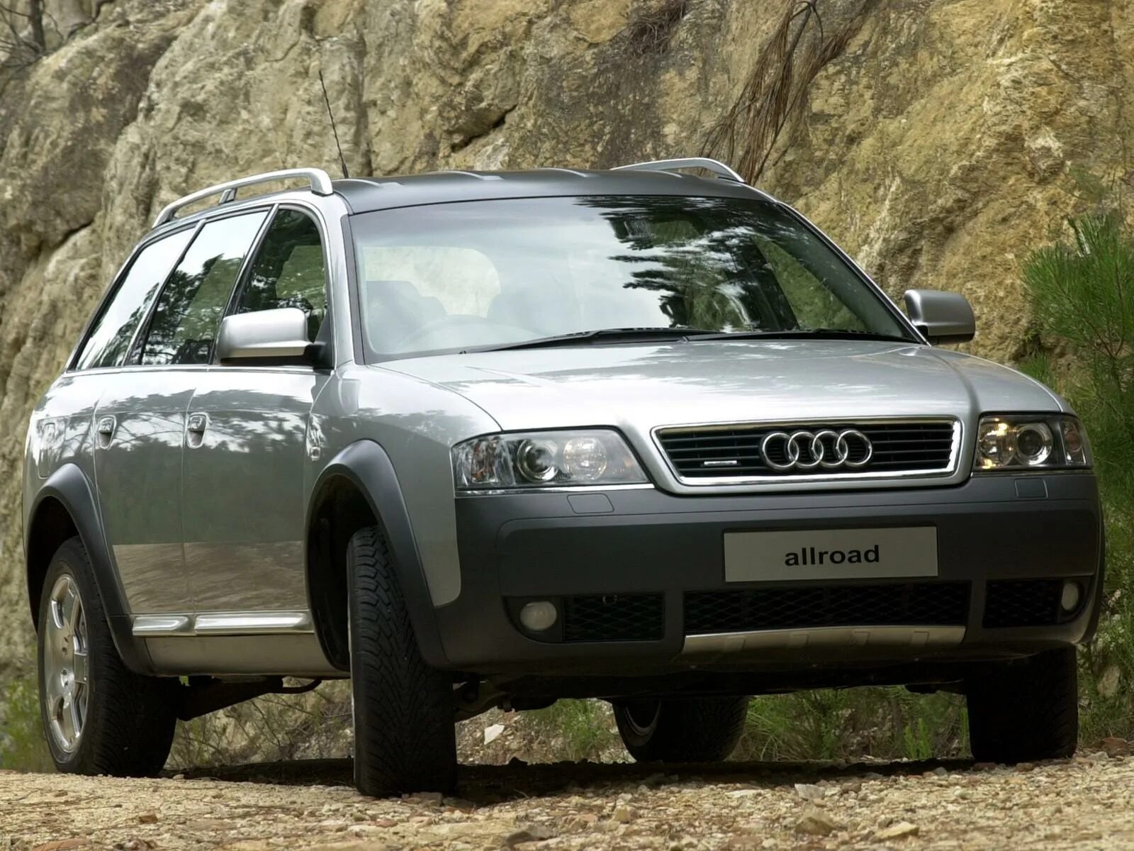 Купить ауди аллроад. Audi a6 Allroad 2000. Audi Allroad c5 2000. Audi a6 c5 Allroad. Audi Allroad 2004 2.7.