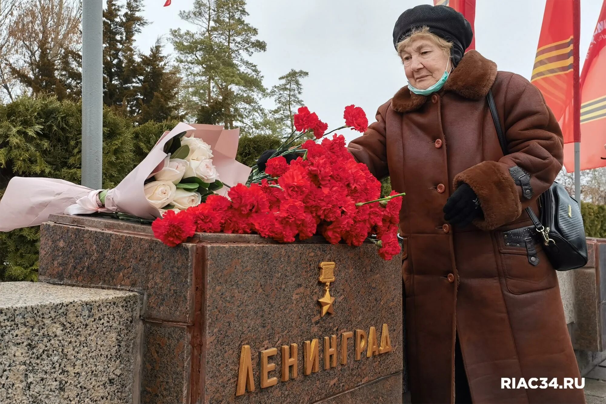 75 лет блокады. 27 Января Ленинград. Снятие блокады Ленинграда. Ветераны блокады Ленинграда. 70 Лет прорыва блокады Ленинграда.