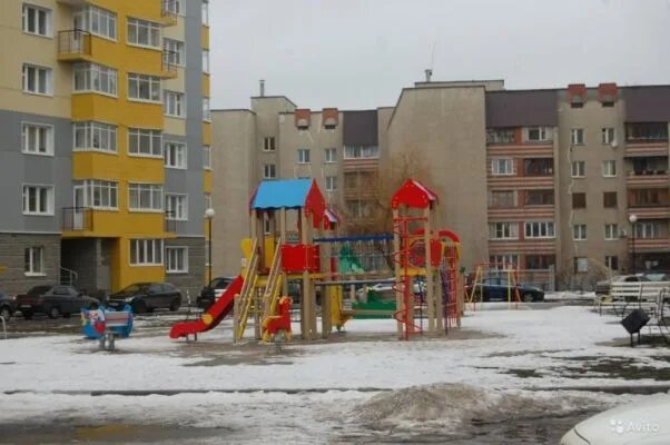 Дубрава 1 7. Дубрава 1 старый оскол. старый оскол микрорайон дубрава 1. дубрава 1 дом 16 старый оскол. дубрава квартал 1 микрорайон старый оскол.