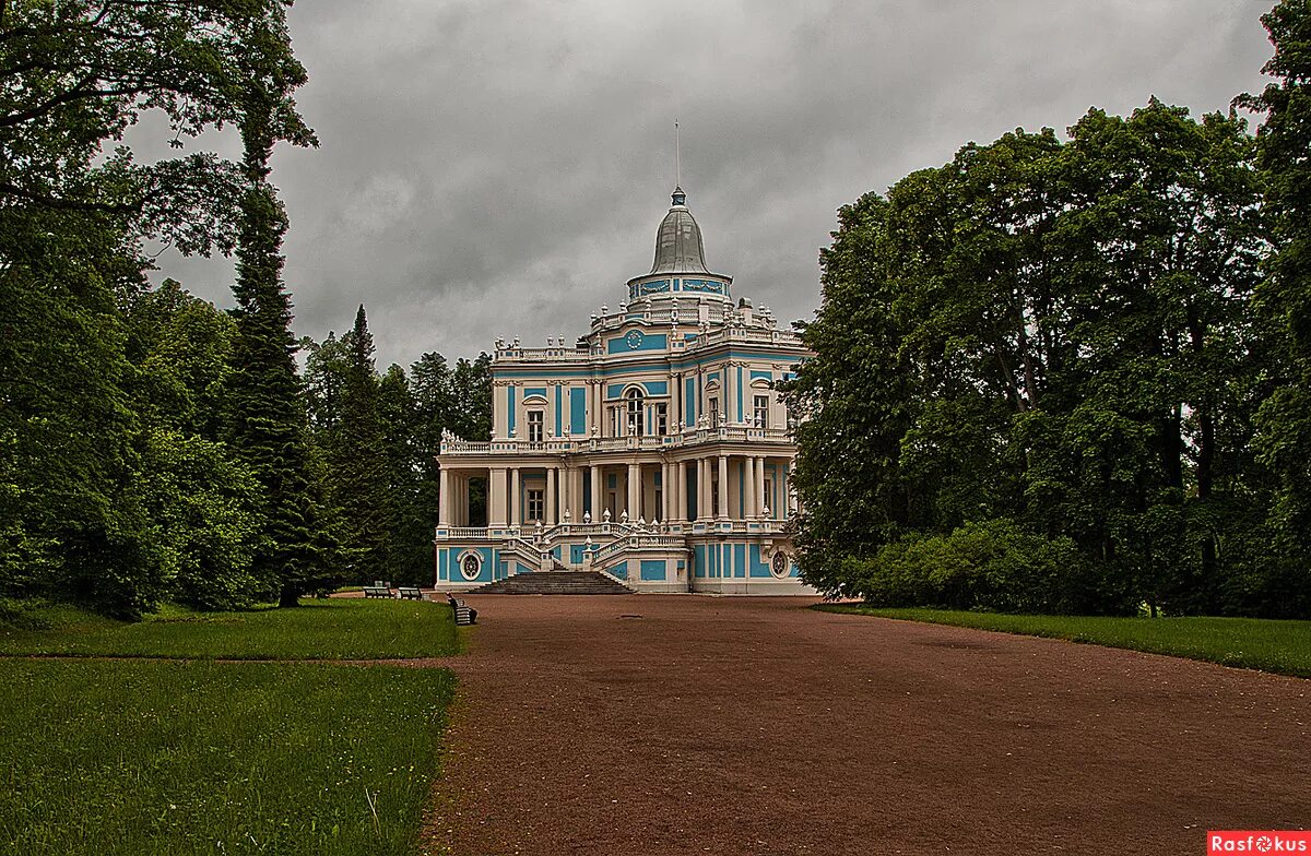 Окрестности ораниенбаума. Ораниенбаум (дворцово-парковый ансамбль). Ломоносов Ораниенбаум. Парк Оренбаум Питер. Ломоносов парк Ораниенбаум.