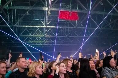 Концерты иркутск октябрь 2025. Айсберг в сочи концерт руки вверх. руки вверх иркутск 2025. айсберг иркутск концерты. ледовый дворец айсберг иркутск.