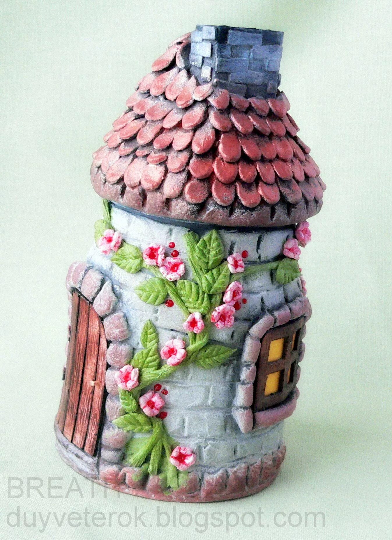 Поделки домики бутылки