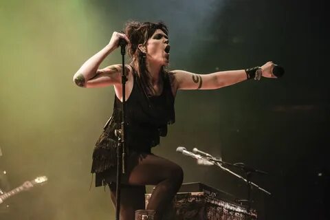 Beth Hart: May 2015 UK Tour www.bethhart.com Joe Bonamassa, Concert, Vuur.