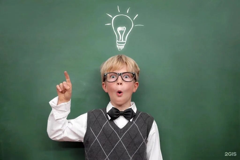 ученик у доски. ребенок у доски. школьник у доски. отвечать у доски. ученик у доски.