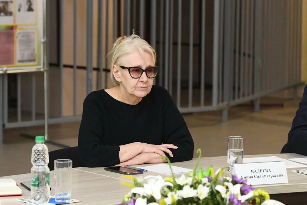 Директор гимназии на казанской. Директор гимназии 175 казань амина валеева. Задержан директор школы. Директора пензенских школ. Дело директора школы.