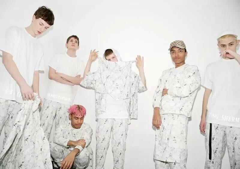 Bladee ecco2k thaiboy digital. Bladee ecco2k. дрейн группа. дрейн генг группа. дрейн генг yung lean.