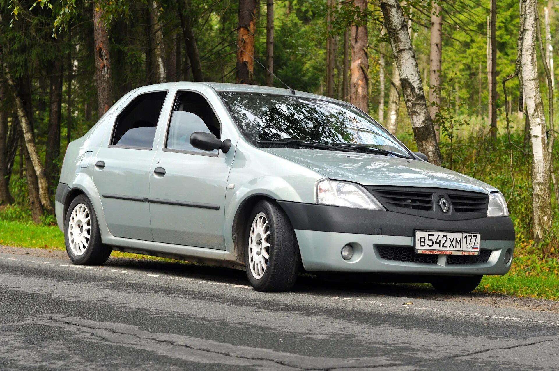 Renault Logan 1. Renault Logan 1.6 MPI. Рено Логан 1.6. Рено Логан 1. Логан 1 купить б у