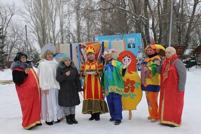 Эстафеты на масленицу на улице. Масленица в 90 школе тольятти. Масленица. Масленица в интернате. Школа-интернат в городе ожерелье.