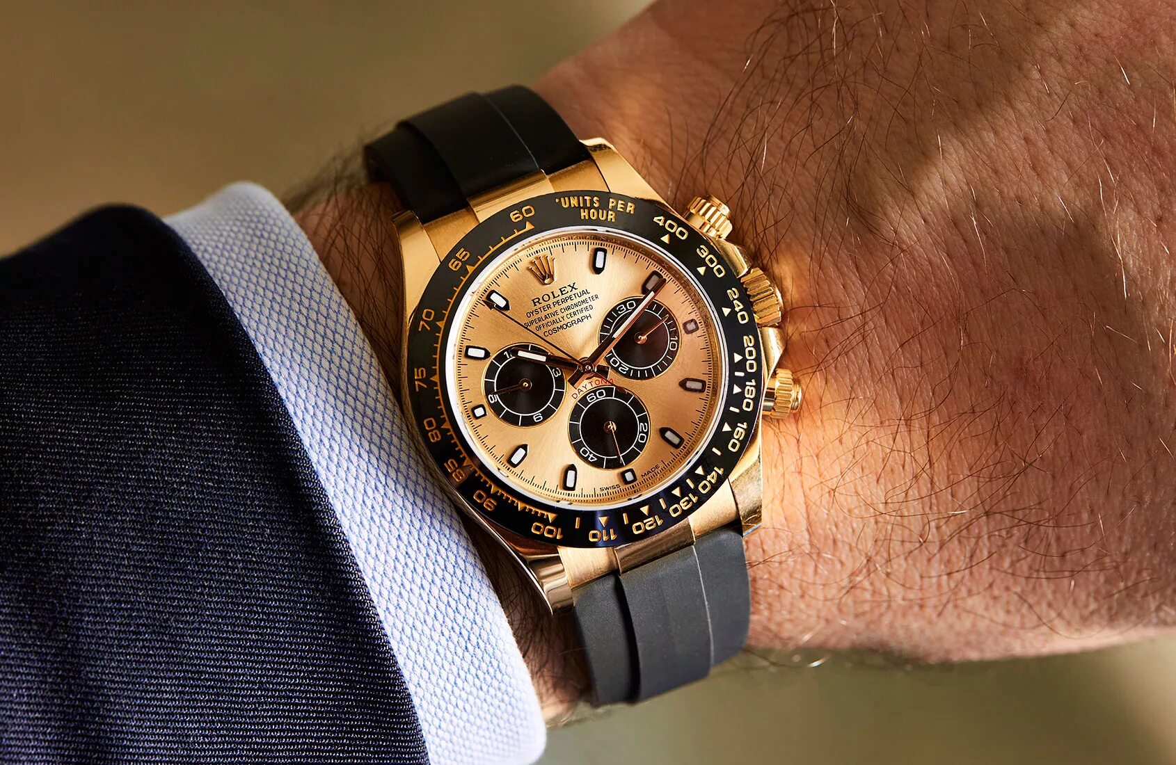 Ролекс Дайтона мужские. Rolex Cosmograph Daytona 116508. Rolex Daytona Cosmograph Gold. Rolex Daytona Cosmograph мужские. Часы дороже ролексов