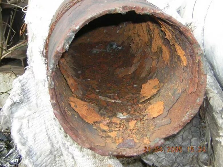 Коррозионный износ трубопровода. Внешняя коррозия трубопроводов. Внутренняя коррозия трубопроводов. Аспо коррозия. Сквозная коррозия трубы.