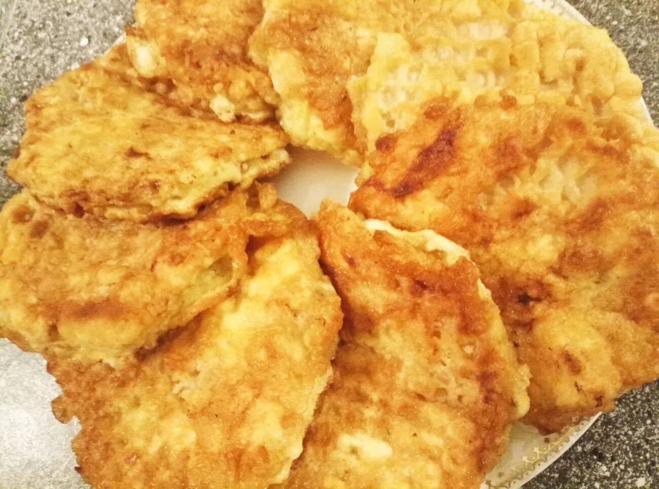 Вафельные коржи на сковороде рецепт. Блюда из вафельных коржей с фаршем. Вафельные коржи на сковороде рецепт. Вафли с мясом. Блюда из вафельных коржей несладкие.