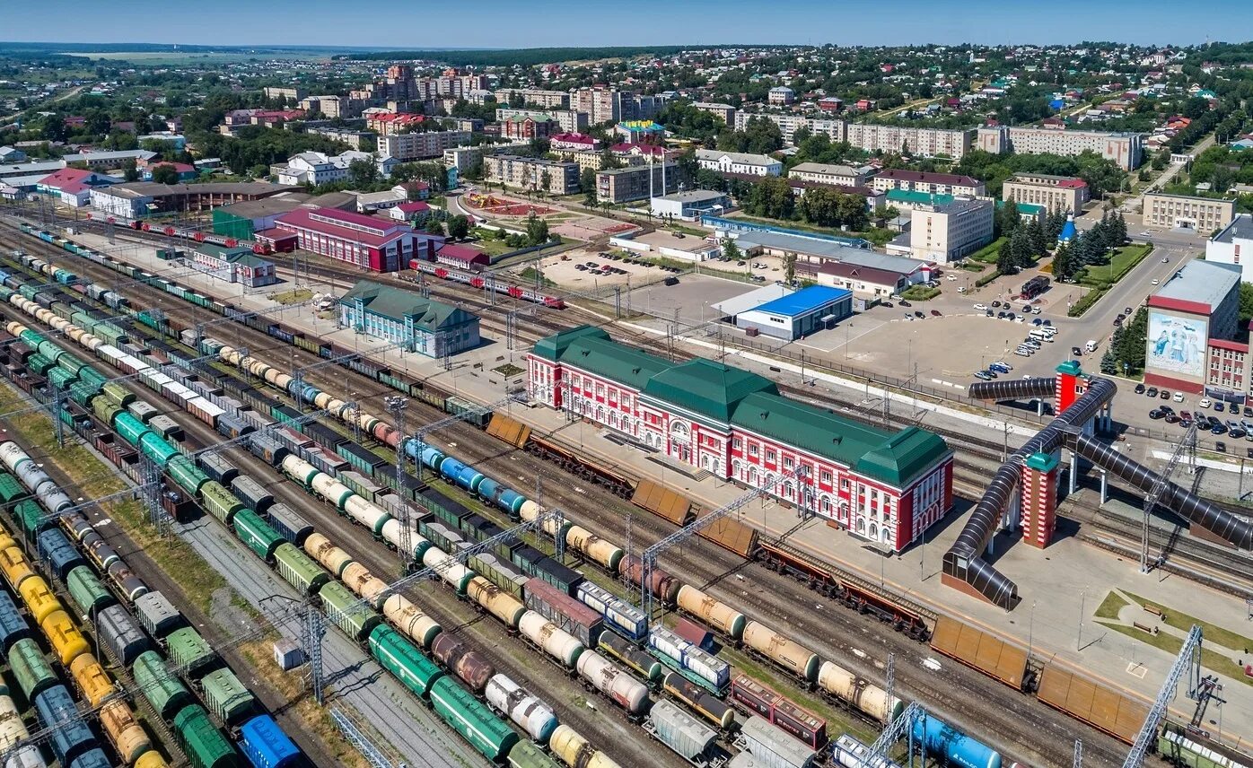 Двухэтажный поезд ржд. Г р а ж д. Стрелки на жд путях. Г р а ж д. Северная пальмира поезд маршрут.