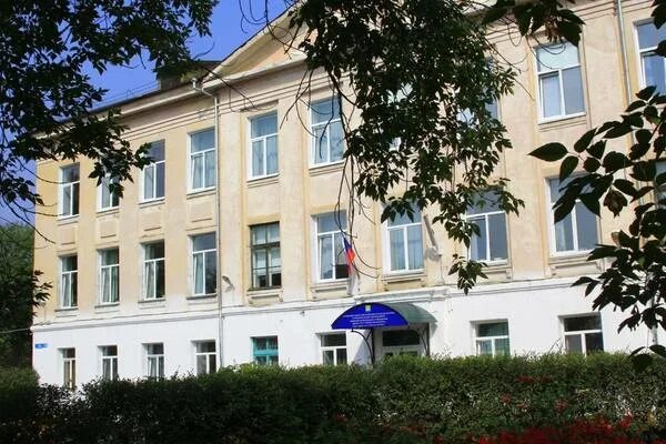 10 10 школа белогорск. Первая школа белогорск амурская область. Гимназия 1 белогорск. Гимназия белогорск амурская область. Школа 28 благовещенск.