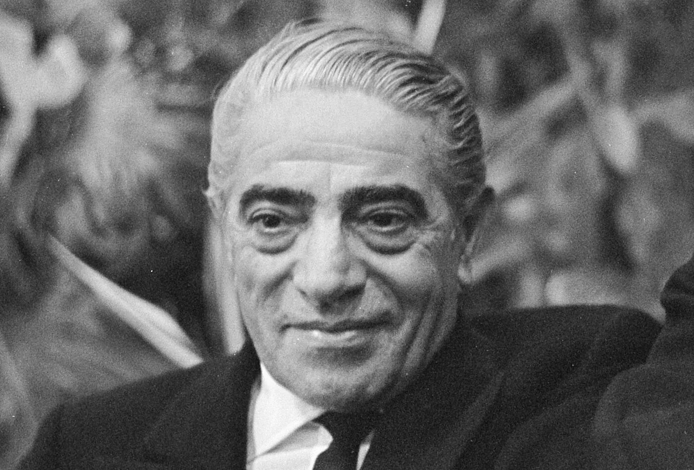 Онассис самый богатый человек. Рауль хулиа онассис. Франческа аннис онассис. Онассис самый богатый человек в мире фильм 1988. Греческий миллиардер онассис.