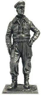 Pilot 32