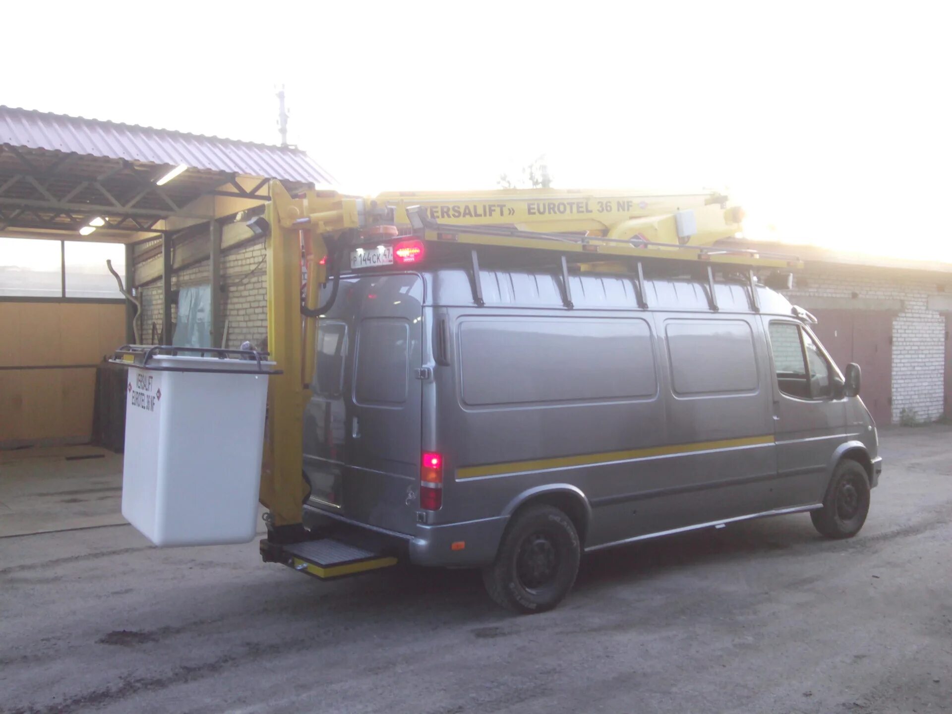Багажник на крышу форд транзит 2019. Ford transit багажник. Багажник на крышу форд транзит 2019. Transit багажник. Багажник на крышу форд транзит 2007.