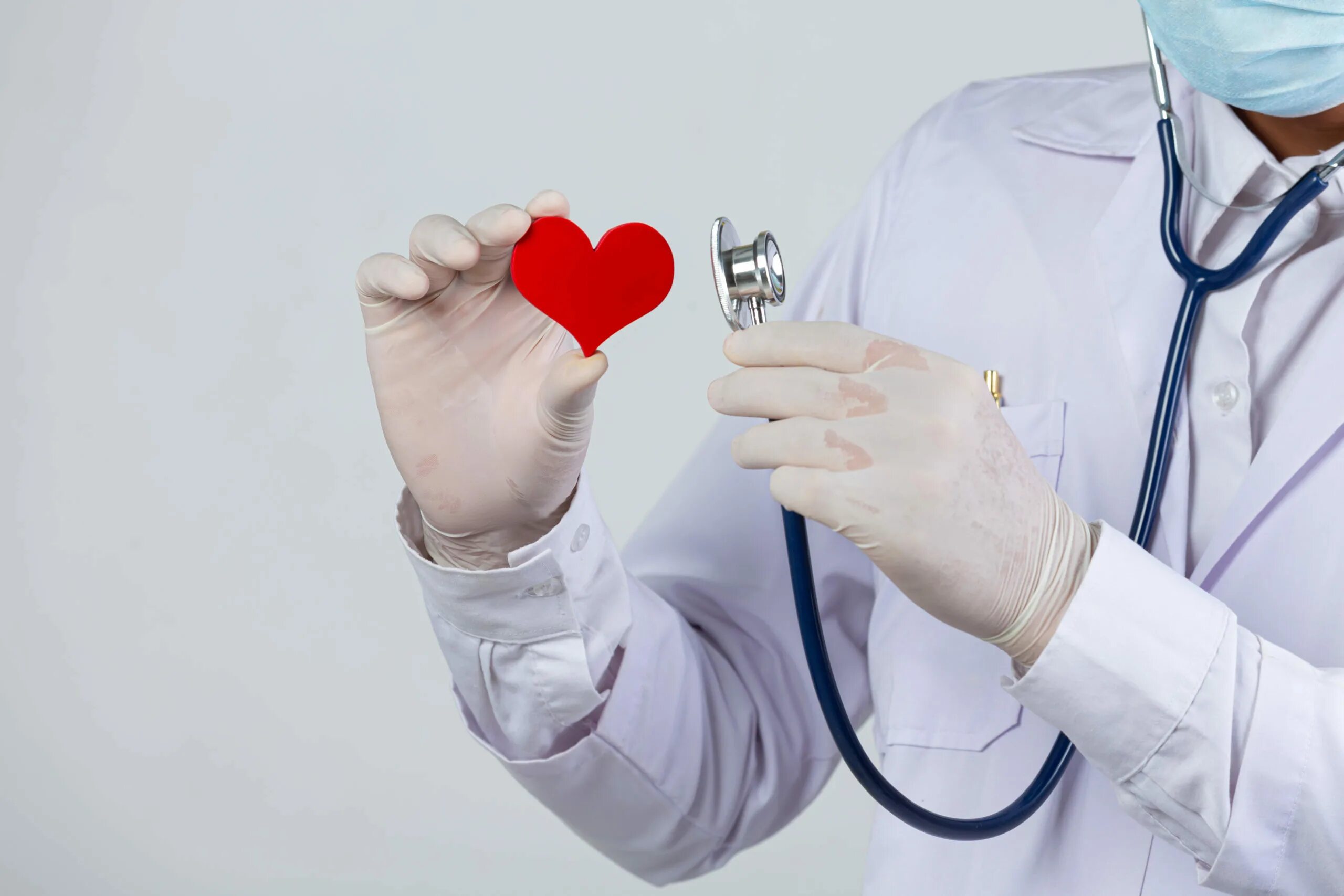 Врач кардиолог. Кардиология. Кардио врач. Кардио врач. Сердце кардиолог.
