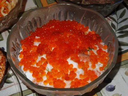 Салат рыба икра