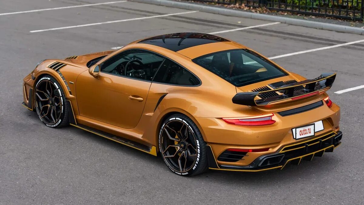 Тюнинг стоимость. Porsche 911 Turbo s 2016. Porsche 911 Turbo s 991. Porsche 911 Turbo s золотой. Порше 911 турбо s 2021.